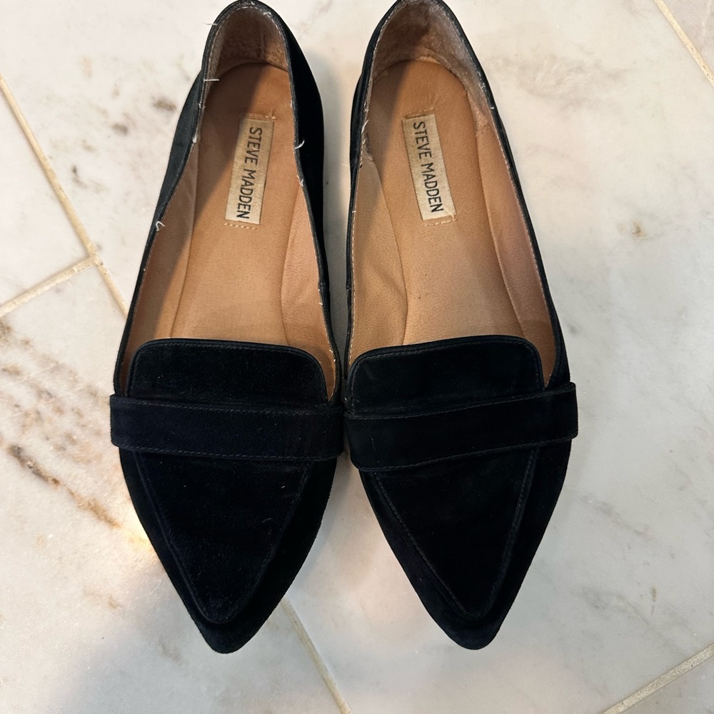Steve Madden Velvet Black Loafers